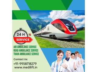 Select Medilift Train Ambulance in Kolkata with Specialist Medical Team