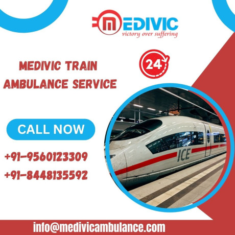 choose-medivic-train-ambulance-services-with-a-medical-professional-team-in-delhi-big-0