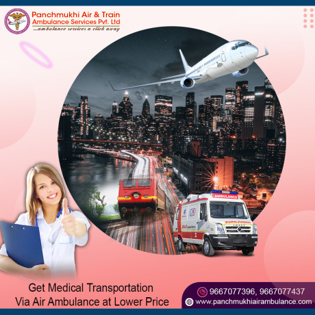 patients-are-monitored-and-provide-best-medical-care-in-panchmukhi-train-ambulance-service-in-kolkata-big-0