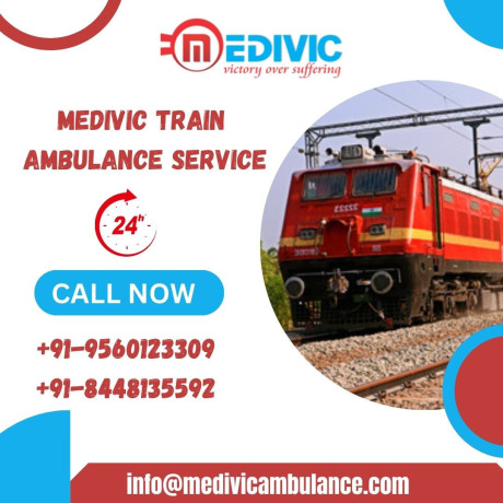 choose-medivic-train-ambulance-service-in-bangalore-which-has-a-team-of-skilled-doctors-big-0