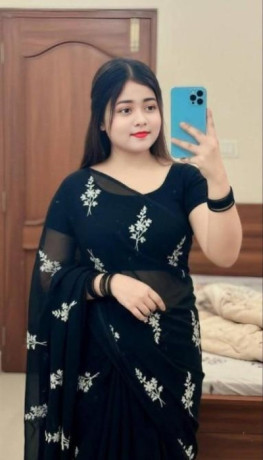 hota-is-in-defence-colony-9958626694-escots-a-is-big-0