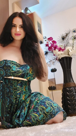 russian-escort-near-pullman-hotel-aerocity-9958495995-russian-call-girls-delhi-airport-big-0