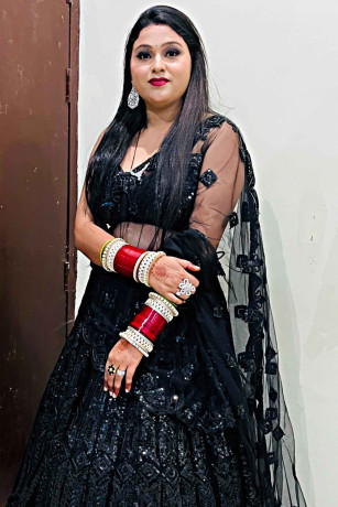excellent-service-with-beautiful-well-groomed-girls-available-for-incall-and-outcall-in-delhi-big-1