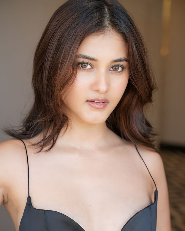 call-girls-in-mohan-garden-escort-service-big-0