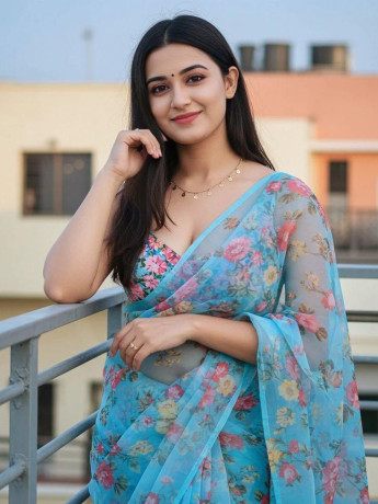 young-call-girls-in-iffco-chowk-gurgaon-91-9667531200-big-0