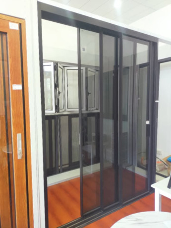 thakur-glass-work-ludhiana-tinted-gass-dealer-shop-big-1
