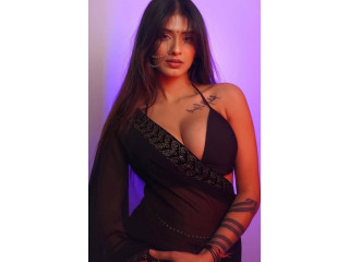 𝟳𝟴𝟯𝟴𝟴𝟵𝟐𝟯𝟯𝟵 Safe & Secure Incall & Outcall ENJOY 𝟏𝟬𝟬% Genuine Call Girls In Saket Delhi