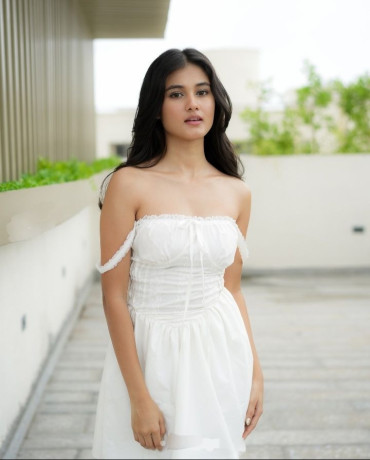 call-girls-in-patparganj-9711800081-escort-service-big-0