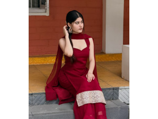 Call Girls In Geeta Colony 9711800081 Escort Service